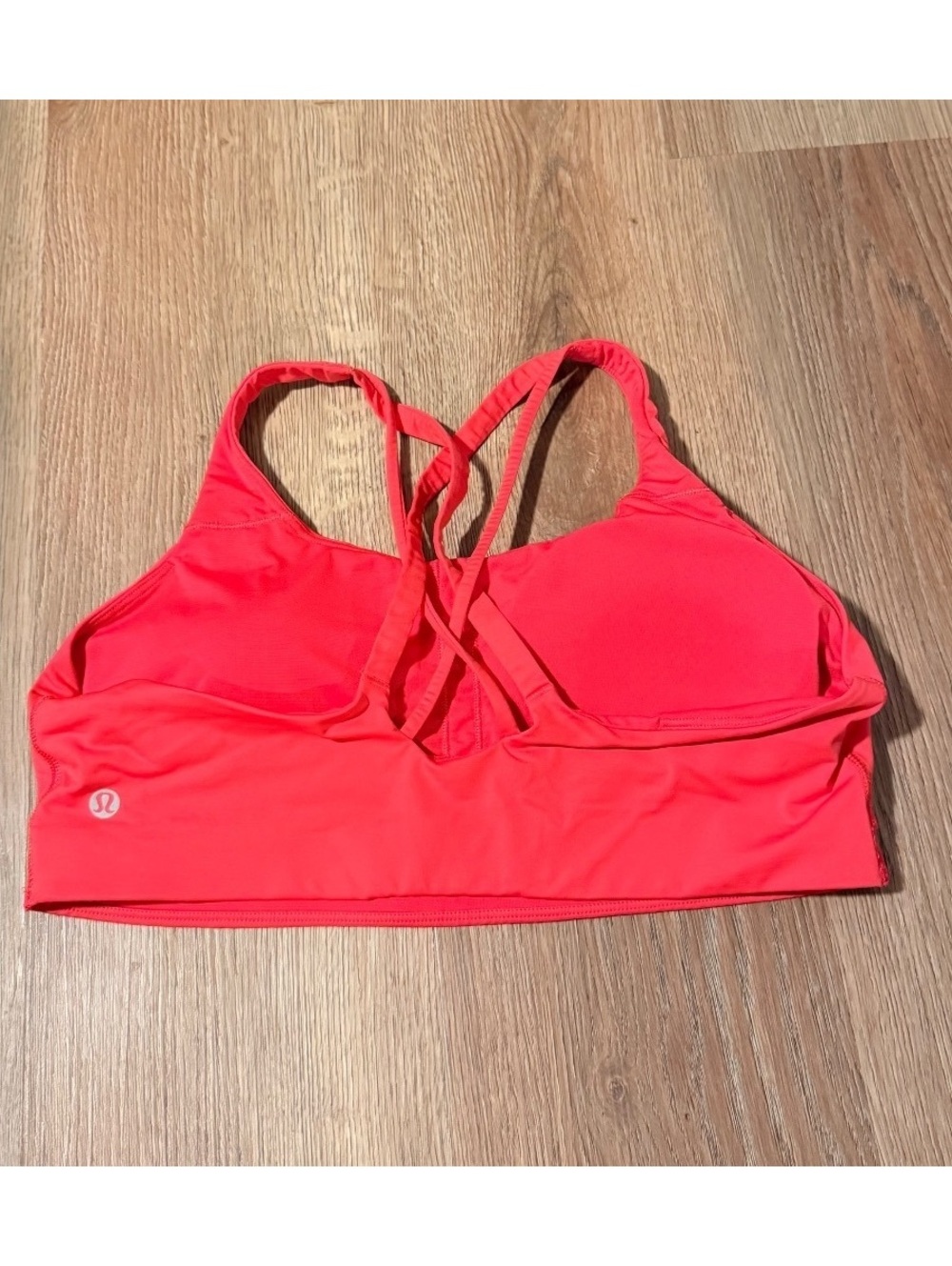 Lululemon strappy sports bea
